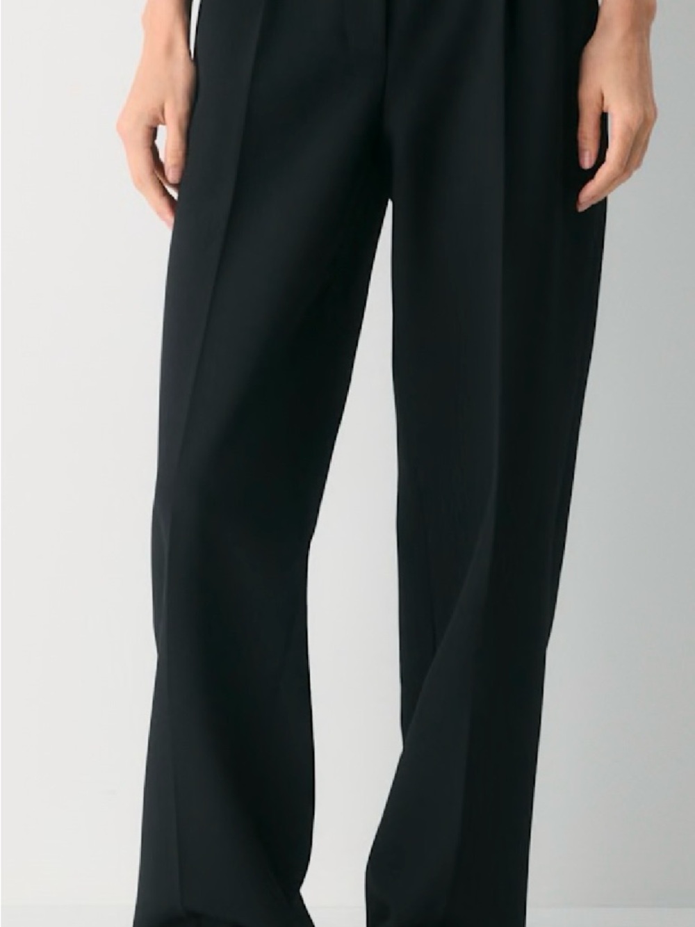 Aritzia Black Trousers